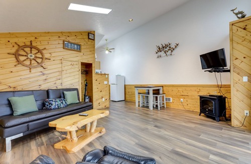 Waldport Cottage | Sanderling Sea Cottages, Unit 11