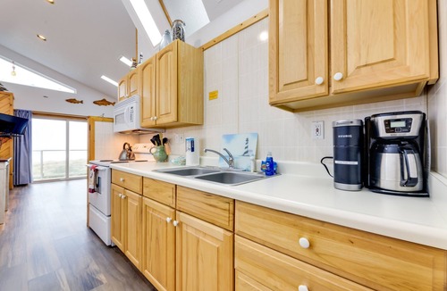 Waldport Cottage | Sanderling Sea Cottages, Unit 11