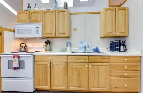 Waldport Cottage | Sanderling Sea Cottages, Unit 11