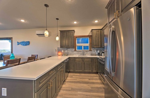 Waldport Cottage | Sanderling Sea Cottages, Unit 6 w/Beach Access!