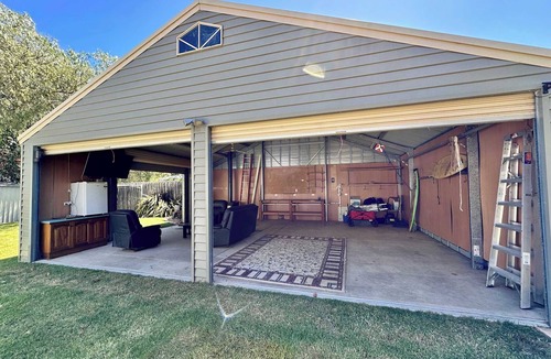 Silverleaves House | Sanders Retreat Pet friendly