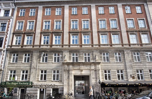 Nyhavn - Amalienborg Apartment | Sanders Stage - Chic 3-Bdr Apt Near Nyhavn