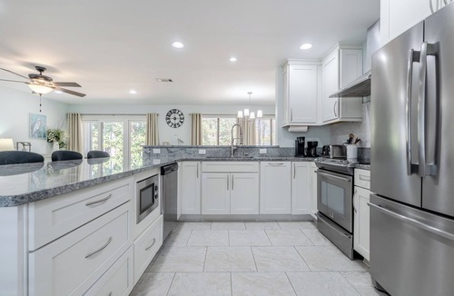 Gulf Pines House | Sandestin 3BDR- Sleeps 8/Golf Cart/Pet/Pool/Beach