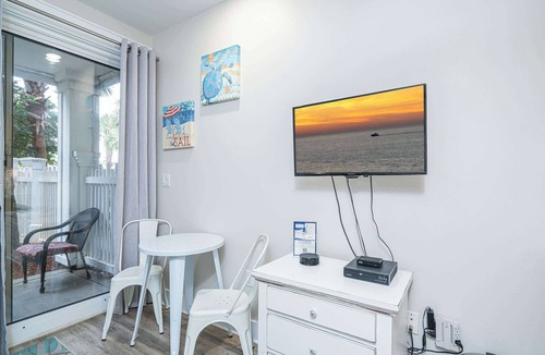Baytowne Wharf Apartment | Sandestin Studio | Beach Access + Pool