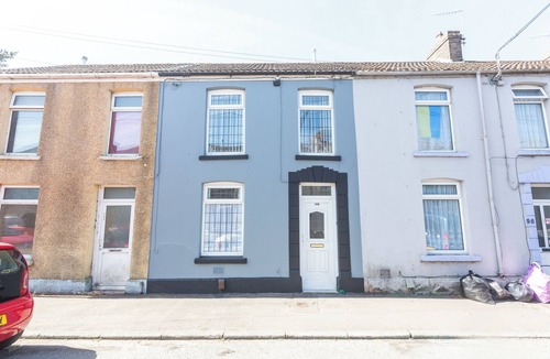 Gorseinon Villa | Sandfields House