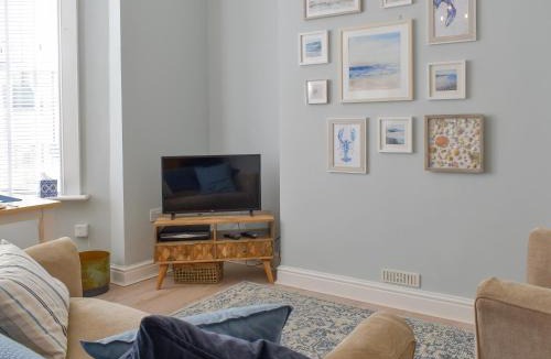 Sandgate House | Sandgate Apartment