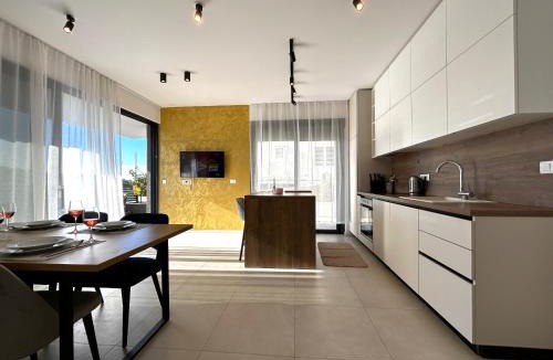 Krizna luka Apartment | Sandi Hvar Apartments