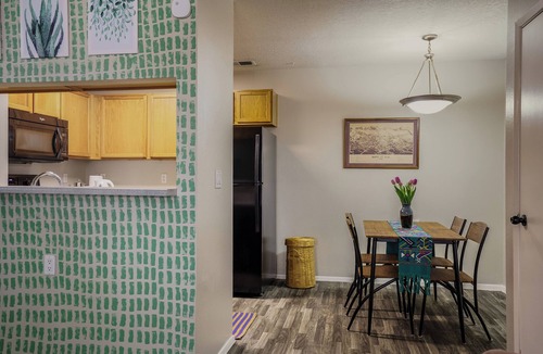 S Y Jackson Apartment | Sandia Escape