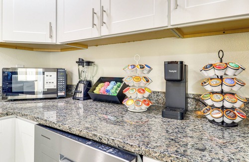 Northeast Heights House | Sandia Foothills Access! Townhome 5 Mi to Uptown