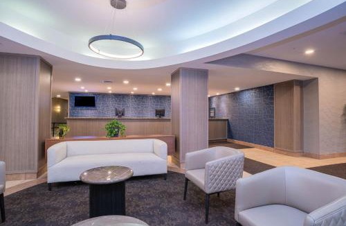 Longueuil Hotel | Sandman Hotel Montreal - Longueuil