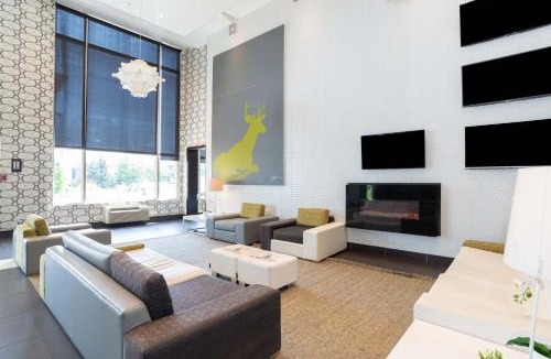 Southeast Calgary Hotel | Sandman Hotel & Suites Calgary South