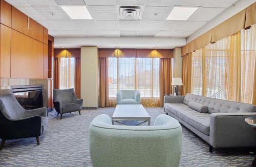 Downtown London Hotel | Sandman Hotel & Suites London Downtown