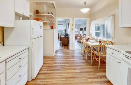 Downtown Cannon Beach House | Sandpiper 1388 - Beachfront!