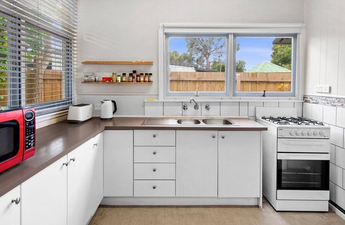 Capel Sound House | Sandpiper Cottage Sum