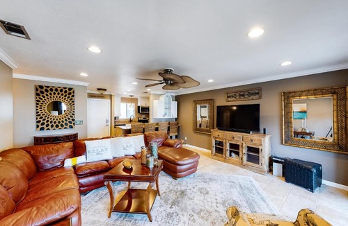 Holiday Isle Hotel | Sandpiper Cove 3111