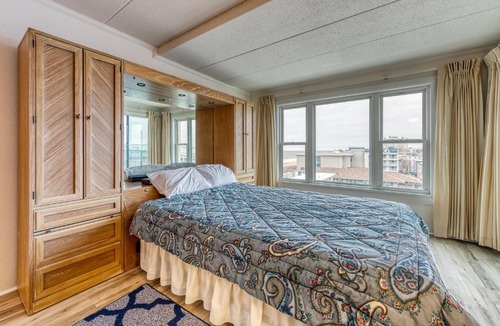 Midtown Ocean City Apartment | Sandpiper Dunes