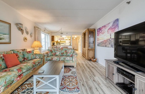 Midtown Ocean City Apartment | Sandpiper Dunes