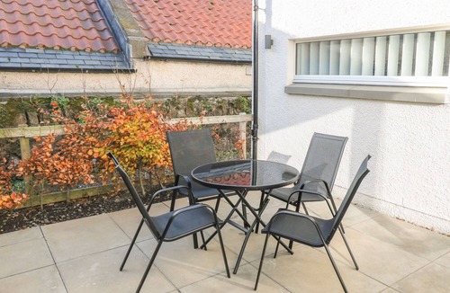 Crail Cottage | SANDPIPERS, family friendly, country holiday cottage in Crail