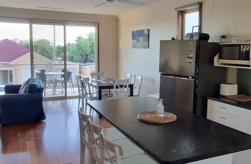 Largs North House | Sandrift by the beach