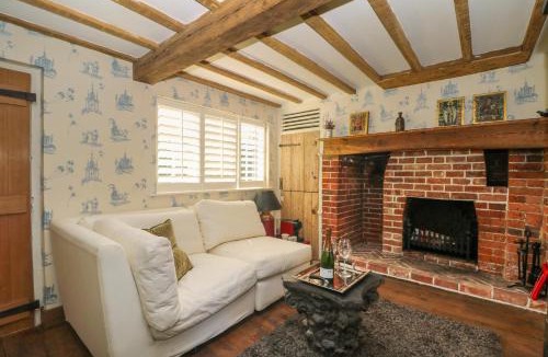 Northchapel House | Sandrock Springs