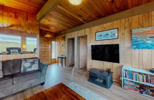 Yachats House | Sands End