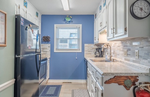Carolina Beach Condo | Sands III #2B - A BluSea | Oceanfront + Community Pool!