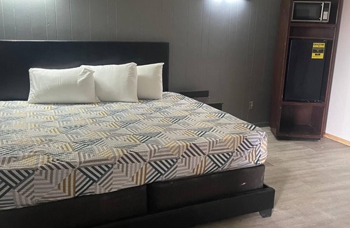 Van Horn Hotel | Sands Motel