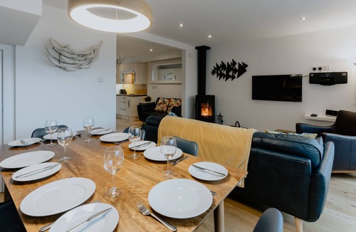 Croyde Cottage | Sands, Sleeps 6, Pets