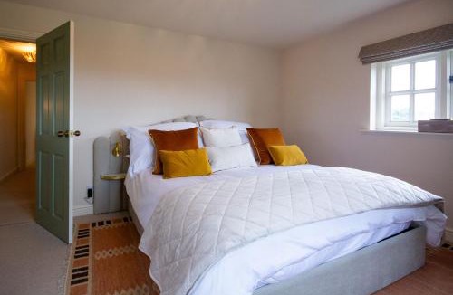 Burwardsley House | Sandstone 34