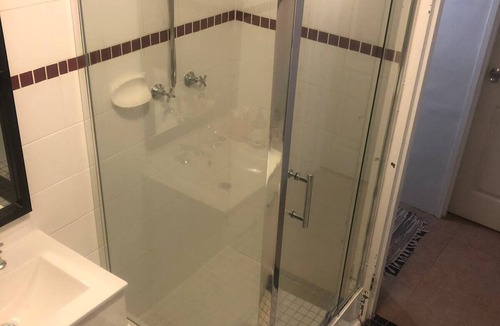 Elands House | Sandstone mountain cottage, pets welcome