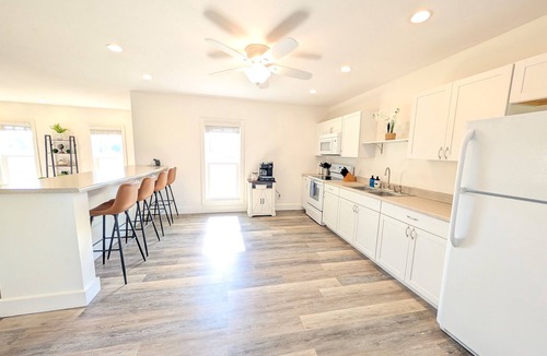 Fremont House | Sandusky River Retreat | Fire Pit & King Bed