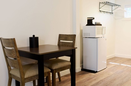 Sandwich Hotel | Sandwich Inn and Suites