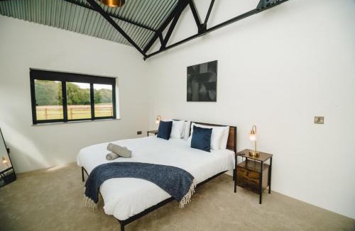 Tunstead House | Sandy Barn *BRAND NEW* Barn Conversion