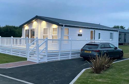 Woodhorn House | Sandy Bay Lodge