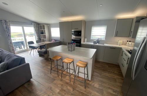 Woodhorn House | Sandy Bay Lodge