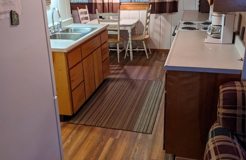 Bellaire Cottage | Sandy Bottom Cottage on Intermediate Lake