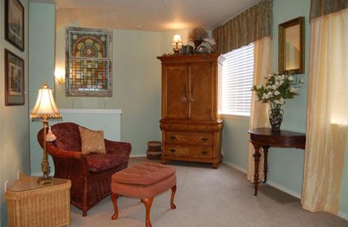 Seaside Hotel | Sandy Cove Inn