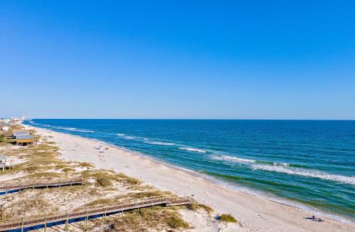 Southpointe House | Sandy Crax West ~ 8 Bedroom ~ Private Pool ~ Sleeps 26