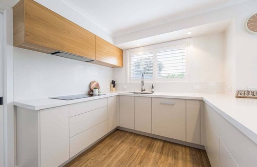 Inverloch House | Sandy Delight.