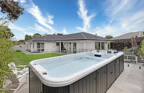 Inverloch House | Sandy Delight.