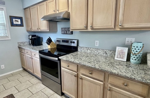 Surfside Beach House | Sandy Feet Retreat-1/2 Block to Beach, Pet Friendly, Wi-Fi & Optional GC Rental