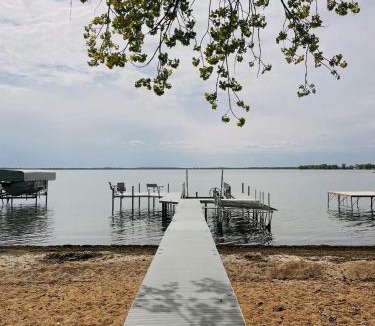 Spirit Lake Villa | Sandy Feet Retreat on Big Spirit Lake
