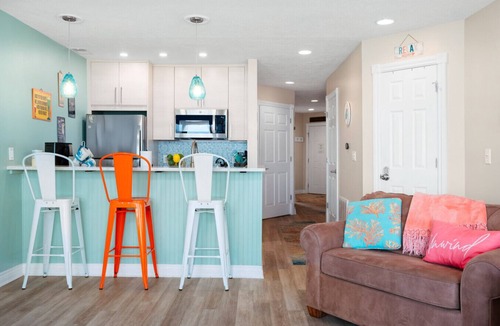 Traverse City Condo | Sandy Haven 109 Direct Beach Access Downtown + Tart Trail