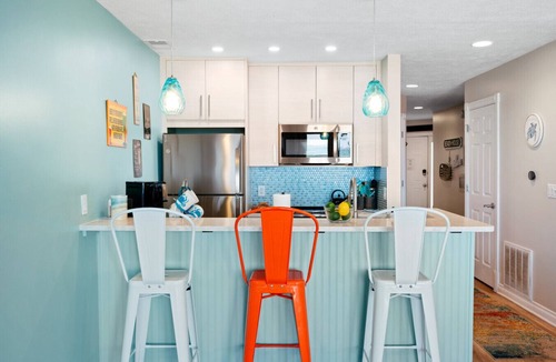 Traverse City Condo | Sandy Haven 109 Direct Beach Access Downtown + Tart Trail