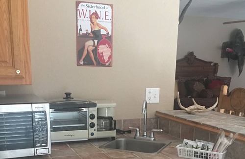 Whitesboro Apartment | Sandy Hill Cottage
