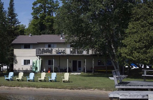 Dysart et al Cottage | Sandy Maple Cottage - Haliburton Lakefront Luxury Cottage