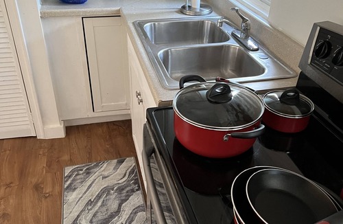 East Ocean View Cottage | Sandy Mutts at the Beach