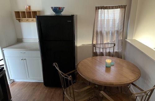 East Ocean View Cottage | Sandy Mutts at the Beach