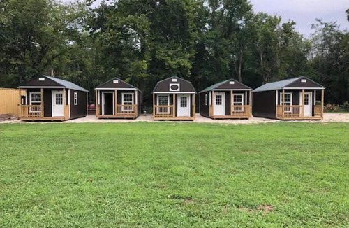 Tuscumbia Cabin | “Sandy” one of the 5 Tiny Cabins on the Osage River