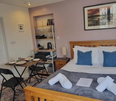 Portreath House | Sandy Paws